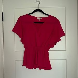 Monteau Hot Pink Peplum V Top Size M